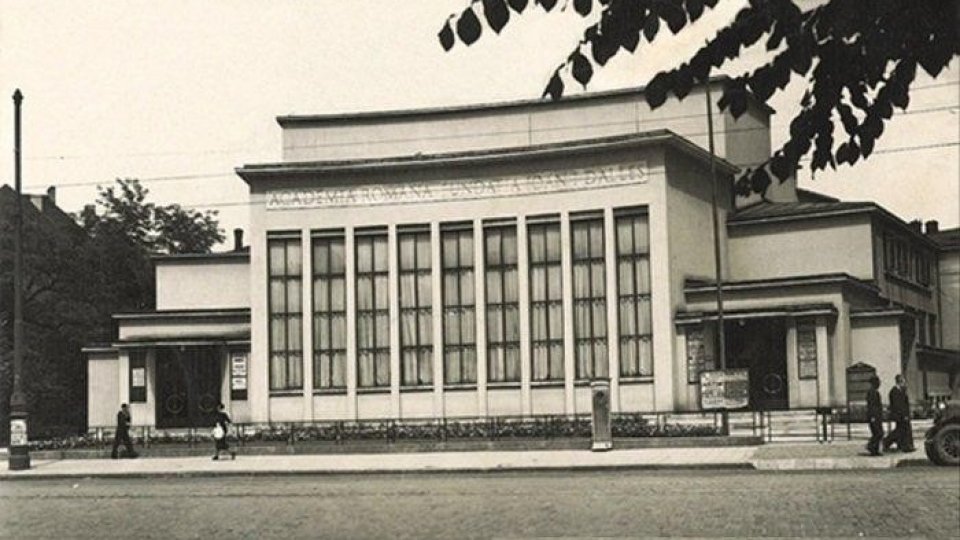 „Reînnodarea unei tradiţii”