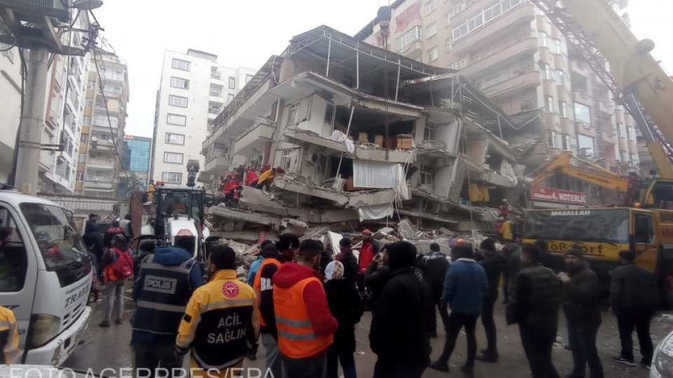 Studenți români cazați într-un hotel din orașul turc Kahramanmaraş, grav afectat de seism, cer sprijin autorităţilor române