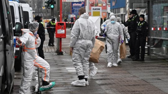 În Germania, poliţia continuă ancheta în cazul atacului armat din oraşul Hamburg