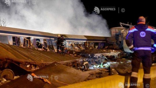 Percheziţii la o gară din Grecia, în legătură cu accidentul feroviar de marţi noapte