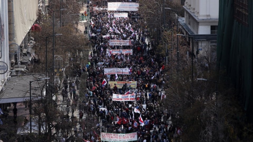 Grevă generală de 24 de ore în Grecia, declanşată de sindicatele din sectorul public şi cel privat