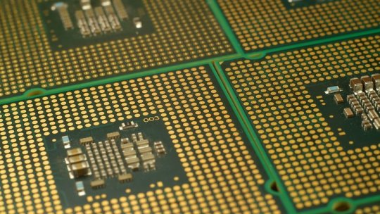 TSMC, unul dintre cei mai mari producători de semiconductori din lume, spune că se confruntă cu o supraproducţie de microcipuri
