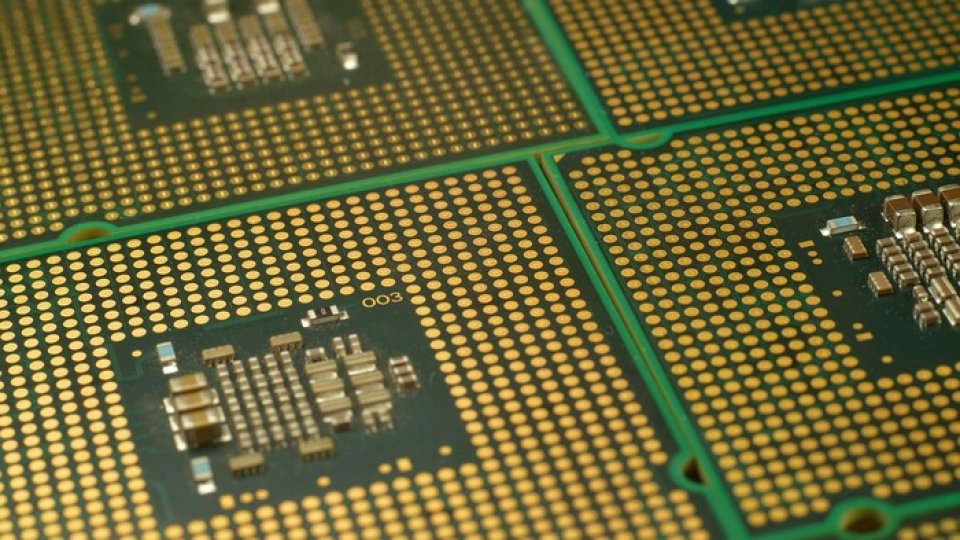 TSMC, unul dintre cei mai mari producători de semiconductori din lume, spune că se confruntă cu o supraproducţie de microcipuri