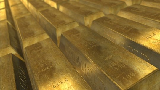 Băncile centrale acumulează tot mai mult aur. "Este cea mai mare goană după aur, din 1967 pînă acum"
