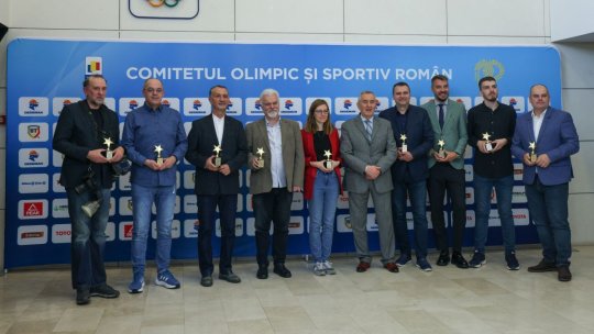 Jurnaliștii RRA Cătălin Cîrnu și Adrian Soare, premiați de  Asociația Presei Sportive din România