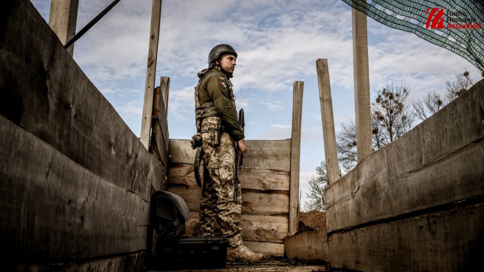 Proiect de lege prin care bărbaţii ucraineni încorporabili, plecaţi în străinătate, să fie trimiși înapoi în țară de consulatele și ambasadele ucrainene