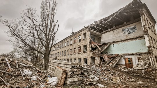 O persoană a fost ucisă și alte 23, inclusiv un copil, au fost rănite într-un atac cu rachete rusești asupra unui bloc de apartamente și case din orașul Mikolaiv, din sudul Ucrainei