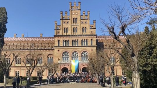 În școlile din Ucraina, unde se învăța până acum în limba română, peste 80% dintre materii vor fi predate treptat în limba ucraineană