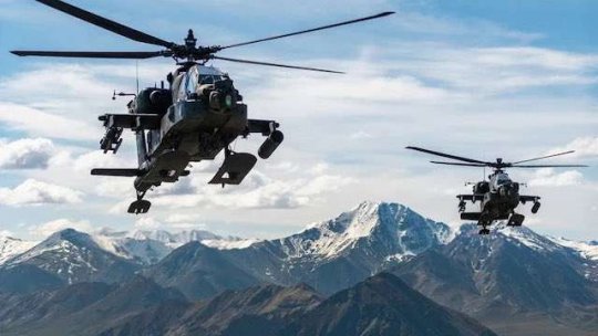 Două elicoptere de atac ale armatei americane s-au prăbuşit joi în timpul unui zbor de antrenament în Alaska