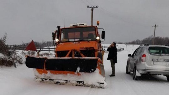 Circulaţia autovehiculelor de peste 7,5 tone a fost restricţionată din cauza zăpezii în judeţul Botoşani, pe DN29