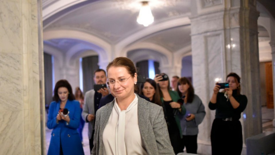 Ministrul educaţiei, Ligia Deca, a participat la Senat, la ”Ora guvernului”