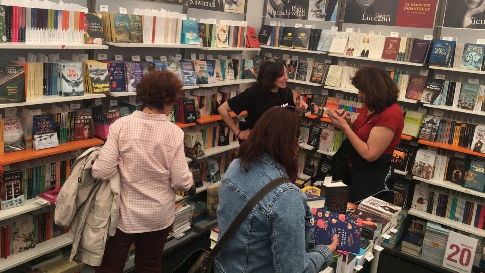 Atelier de dezvoltare personală "Sunt bine cu mine" la Târgul de carte Gaudeamus Radio România - Oradea