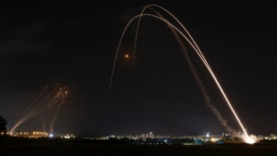 Armata israeliană şi-a intensificat ripostele vineri după-amiază, în Fâşia Gaza