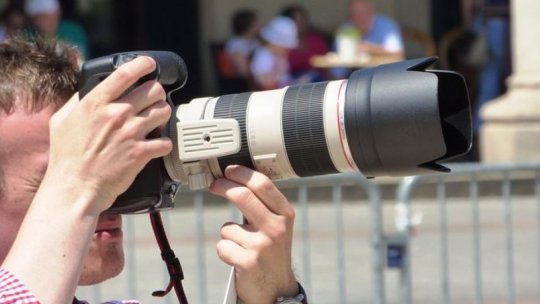 La Cluj-Napoca are loc o expoziţie fotografică itinerantă care celebrează parteneriatul strategic dintre SUA şi România