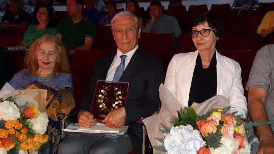 Ion Pop a primit Premiul Naţional de Poezie "Mihai Eminescu" - OPERA OMNIA
