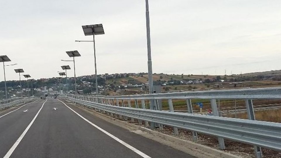 Taxa pentru trecerea podului peste Dunăre de la Giurgeni-Vadu Oii va putea fi achitată și electronic