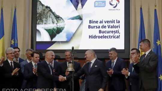 Acţiunile companiei Hidroelectrica au încheiat prima zi de tranzacţionare la Bursa de Valori Bucureşti în creştere