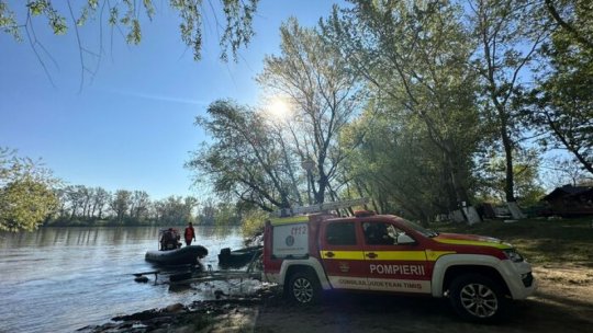 Un copil în vârstă de 12 ani și altul de 13 ani, care s-ar fi înecat în râul Olt, sunt căutați de echipaje de pompieri și scafandri