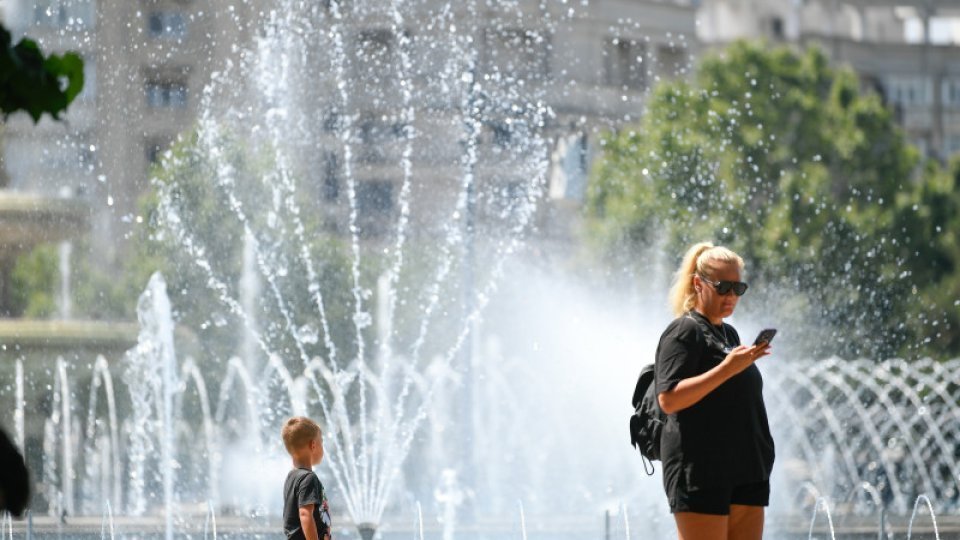 Cod roşu de caniculă în Bucureşti şi alte 8 judeţe valabil miercuri