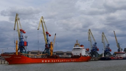 Pentru prima dată de la începutul războiului din Ucraina, Rusia a atacat două porturi ucrainene de la Dunăre