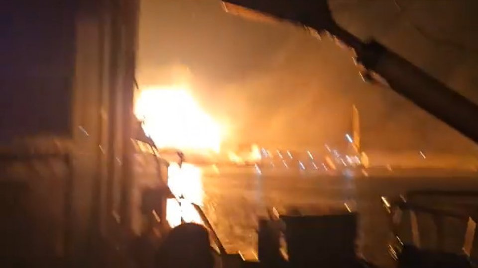 VIDEO: Un nou atac cu drone în porturile ucrainene Reni si Ismail. Zgomotul exploziilor, auzit la Galați