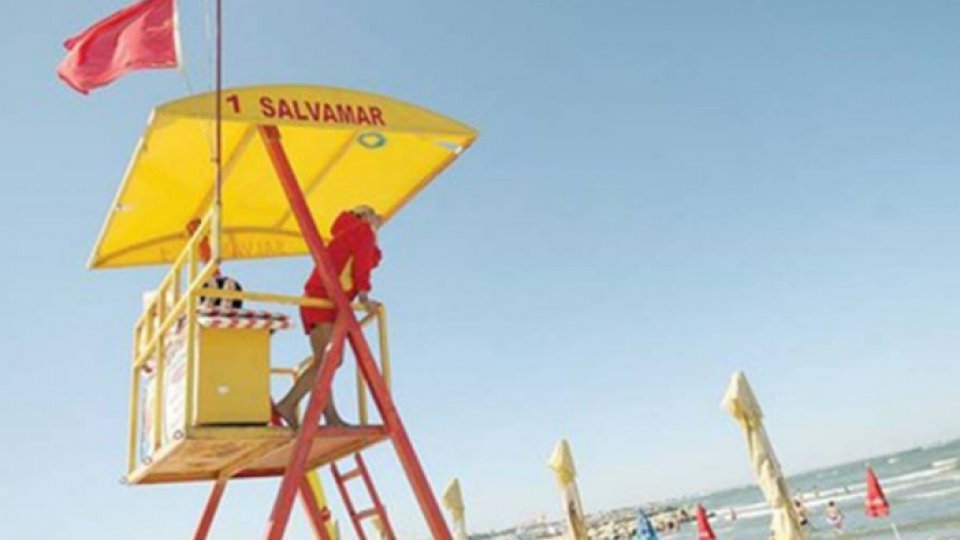 ”Poliţiştii şi jandarmii au toată susţinerea mea, a întregului guvern şi a tuturor oamenilor de bun-simţ din această ţară”