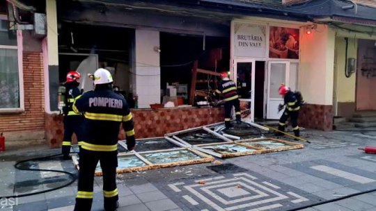 Explozie urmată de incendiu la o pizzerie din Pașcani