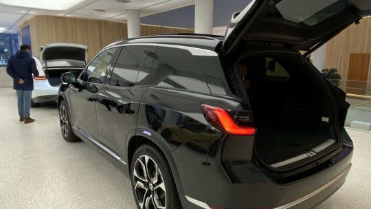 Cel mai mare sindicat industrial din Germania, "îngrijorat de scăderea cererii pentru maşinile electrice și de concurența Chinei"