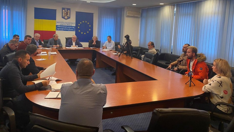 Brăila - Întâlnire a prefectului cu parlamentari brăileni și cu protestatari