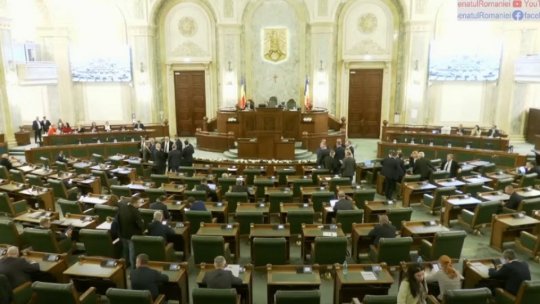 Sesiune extraordinară a Senatului pentru a dezbate și vota ordonanțele guvernului referitoare la revendicările fermierilor  și transportatorilor