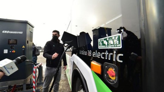 În România urmează să fie instalate „peste 4300 de staţii de încărcare a vehiculelor electrice”