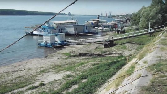 Trecerea Dunării cu bacul între România şi Bulgaria, pe la Vama Turnu Măgurele, oprită temporar