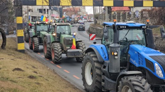 Fermierii din judeţul Sibiu au reluat protestele, după câteva zile de pauză