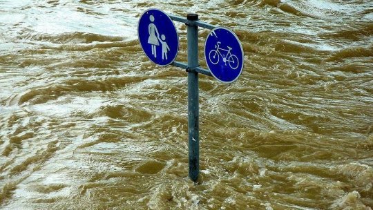 Nordul Franţei se află sub ape din cauza ploilor abundente