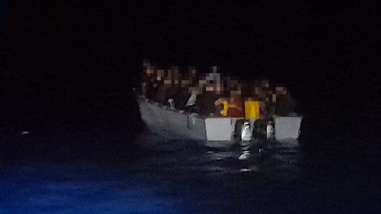 Numărul pasagerilor clandestini detectaţi la frontierele UE a scăzut cu peste 40%