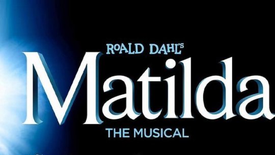 PREMIERĂ „Matilda the Musical” are prima reprezentație accesibilizată în limbajul semnelor la Festivalul National de Teatru