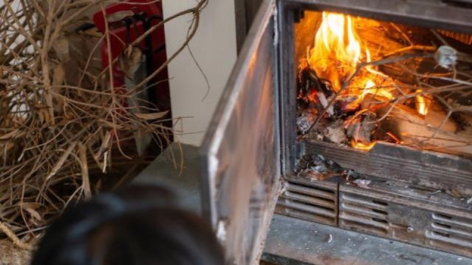 În fiecare an, în sezonul rece, se produc incendii din cauza instalaţiilor de încălzit