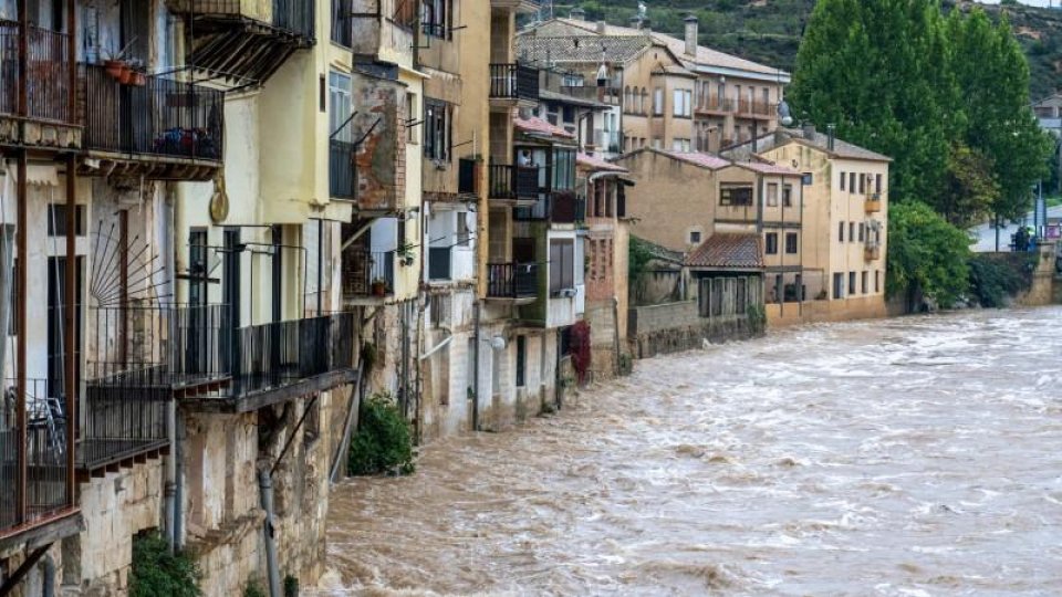 Peste 150 de morţi în inundaţiile din Spania
