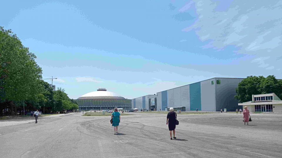 București: Expo-conferinţă despre implementarea inteligenţei artificiale în viaţa de zi cu zi