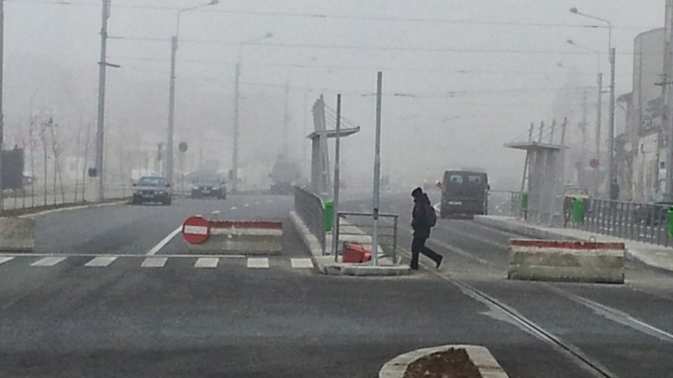Ceaţă pe şoselele din 14 judeţe ale ţării