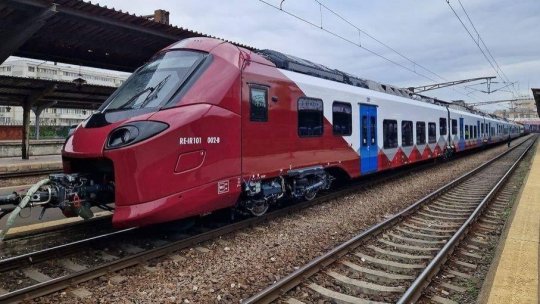 Prima cursă a noului tren electric pe ruta Bucureşti-Braşov