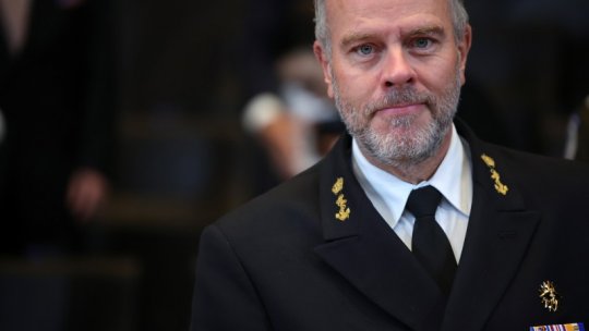 Aliații NATO "vor trebui să majoreze cheltuielile militare până spre 3% din PIB"