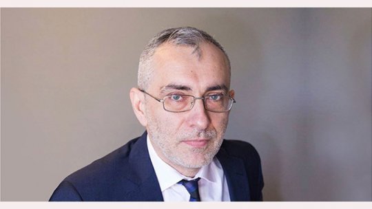 "Intelectualul român şi masa sa critică", partea I