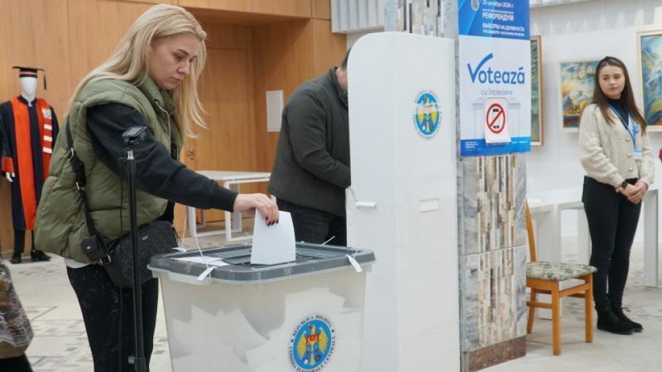 Prezenţă mare la urne în cel de-al doilea tur al alegerilor prezidenţiale din R. Moldova