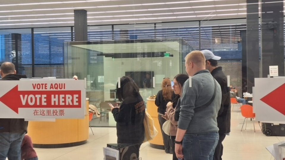 Americanii sunt așteptați la urne pentru a alege următorul șef la Casa Albă