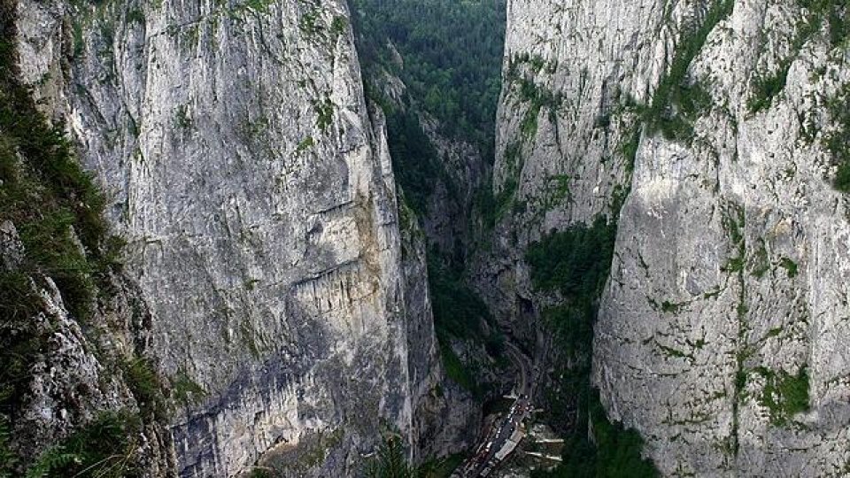 Cheile Bicazului rămân în administrarea județului Neamț