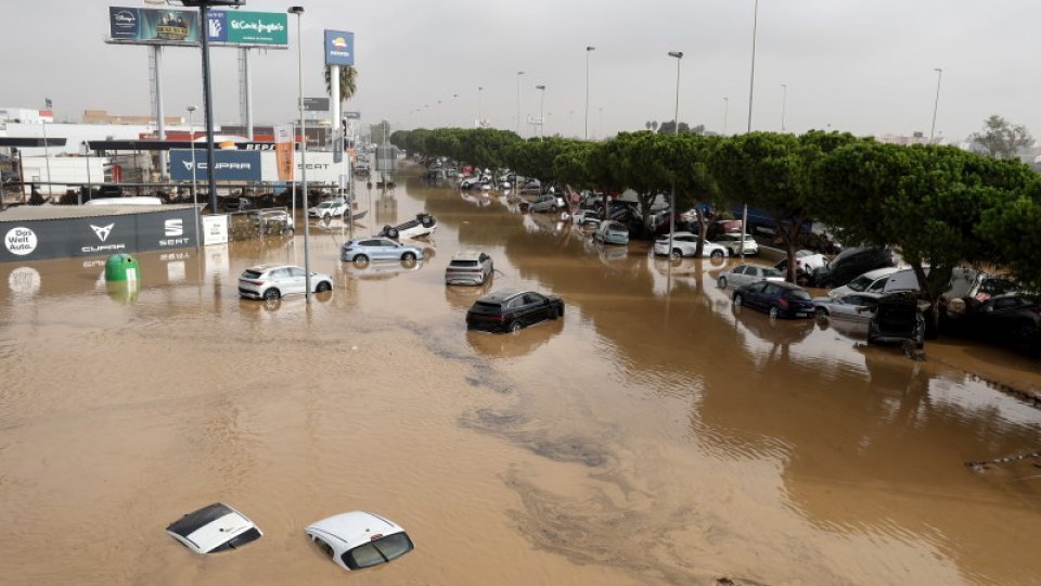 Spania: 89 de persoane sunt acum în situaţia de date dispărute în urma inundaţiilor din Valencia