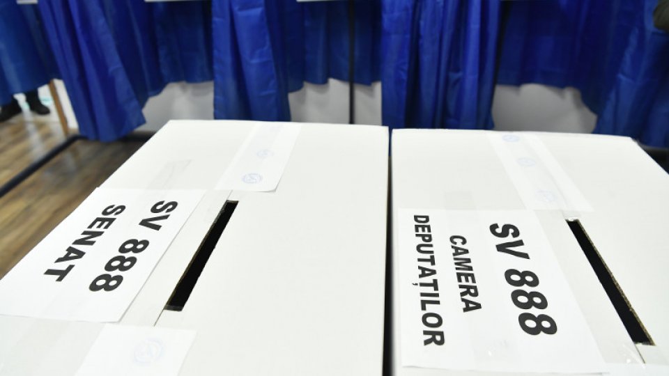 Alegeri parlamentare: În cursă s-au înscris peste 30 de partide. LIVE UPDATES