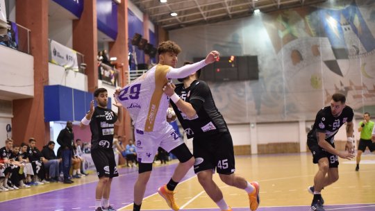 Dinamo pierde primele puncte în Liga Națională de handbal masculin