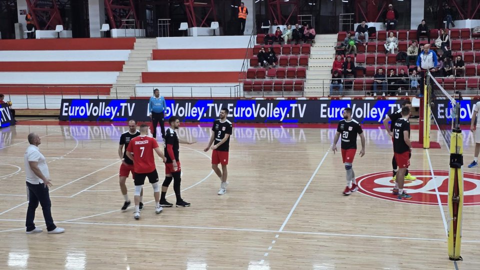 Volei masculin: Campioana Corona Braşov s-a calificat în faza play-off a CEV Cup. Dinamo a ratat sferturile Challenge Cup